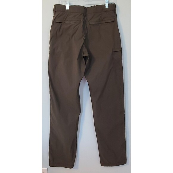 EUC UB Tech UnionBay Rainier Travel Chino Classic Fit Pants 32x34 Stretch Cargo - Picture 2 of 16